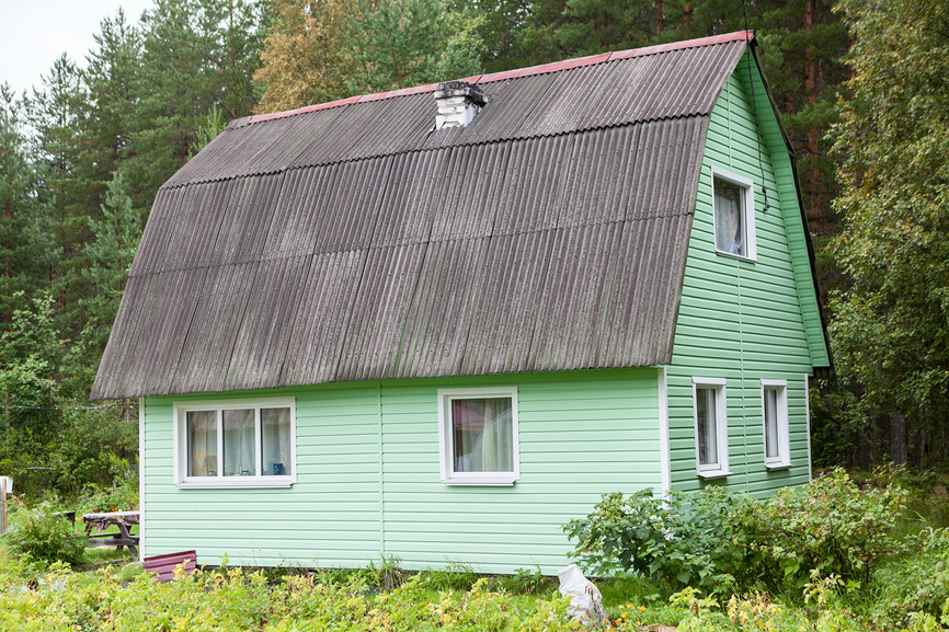 Чем покрыть крышу своими руками: обзор материалов - Статья Iron-SPB в ...
