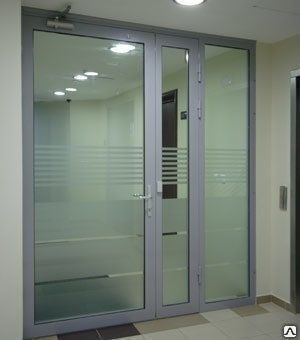 Двери двухстворчатые офисные в алюминиевом профиле, двойное остекление