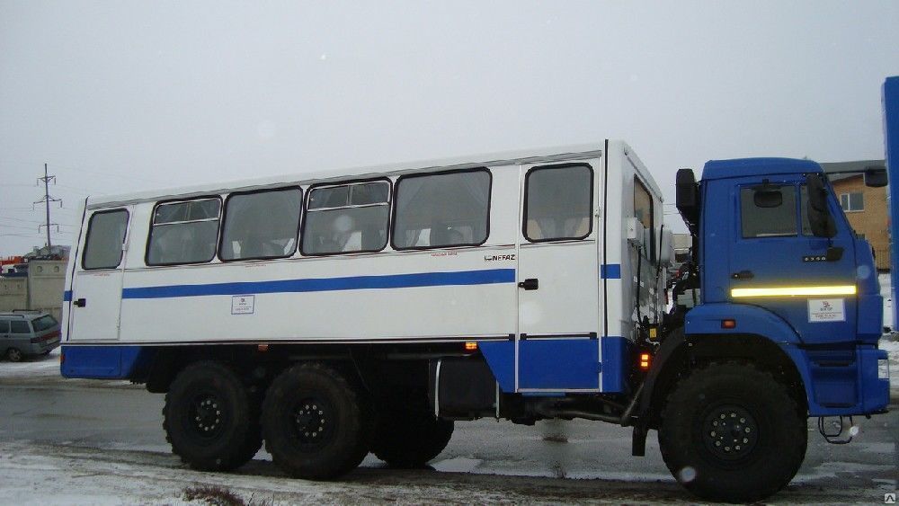 Вахтовый автобус НЕФАЗ 4208 на шасси Камаз 5350
