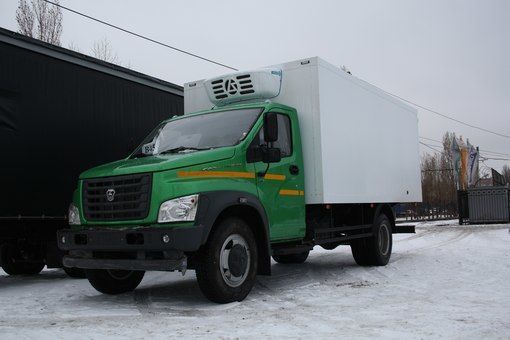 Изотермический фургон ГАЗон Некст C41RB3 с ХОУ и гидробортом (6 м.)