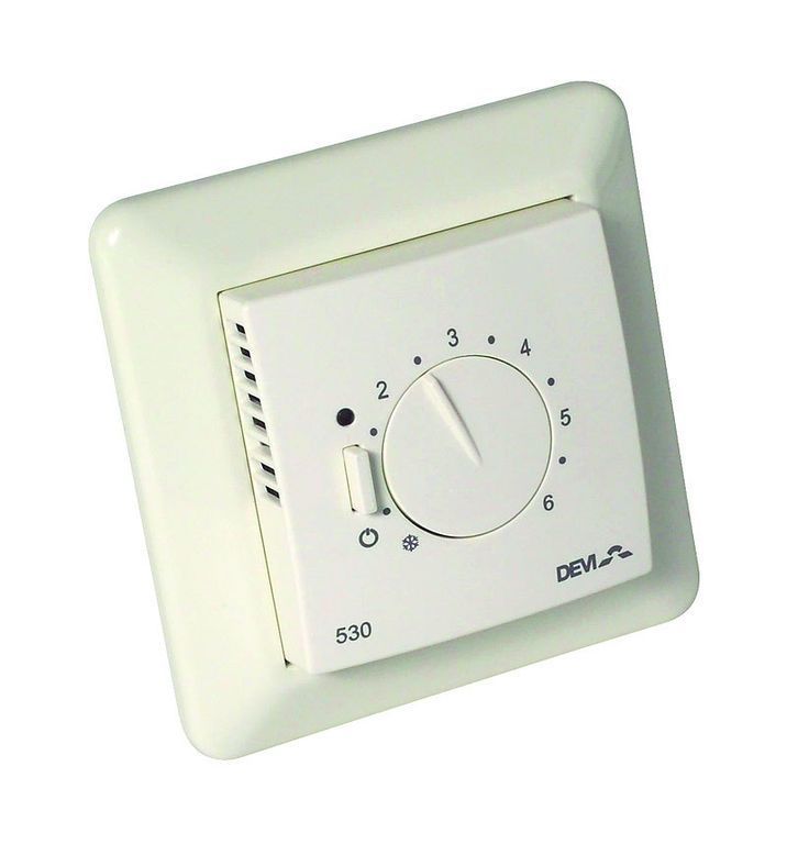 Терморегулятор электронный DEVIreg 530 для систем теплого пола (140F1030)