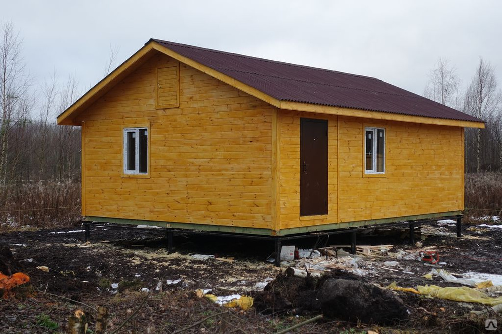 Баня дом каркасная 6на 8. Садовый домик фото реальные. Бытовка с печкой. Каркасный дом из двух бытовок. Домик времянка.