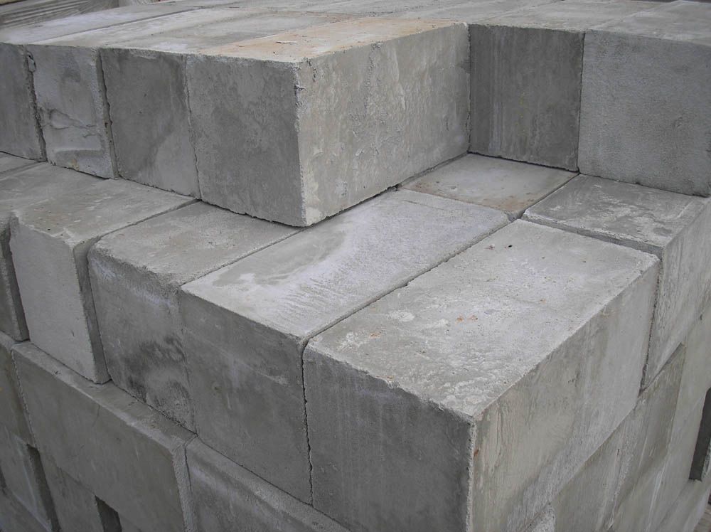 Блок из ячеистого бетона D-400, 500, 600 В 1,5-3,5; 600х250х300