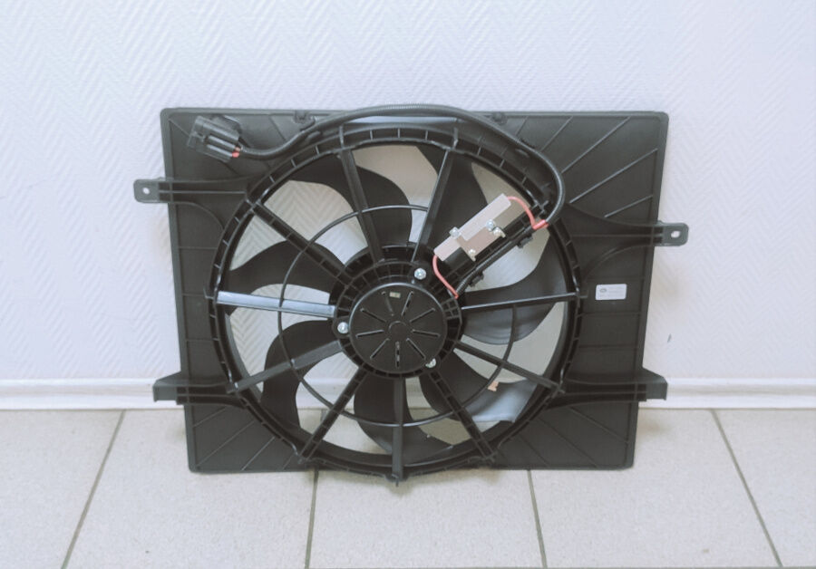 Вентилятор радиатора охлаждения двигателя 1EA115025 FAW T77