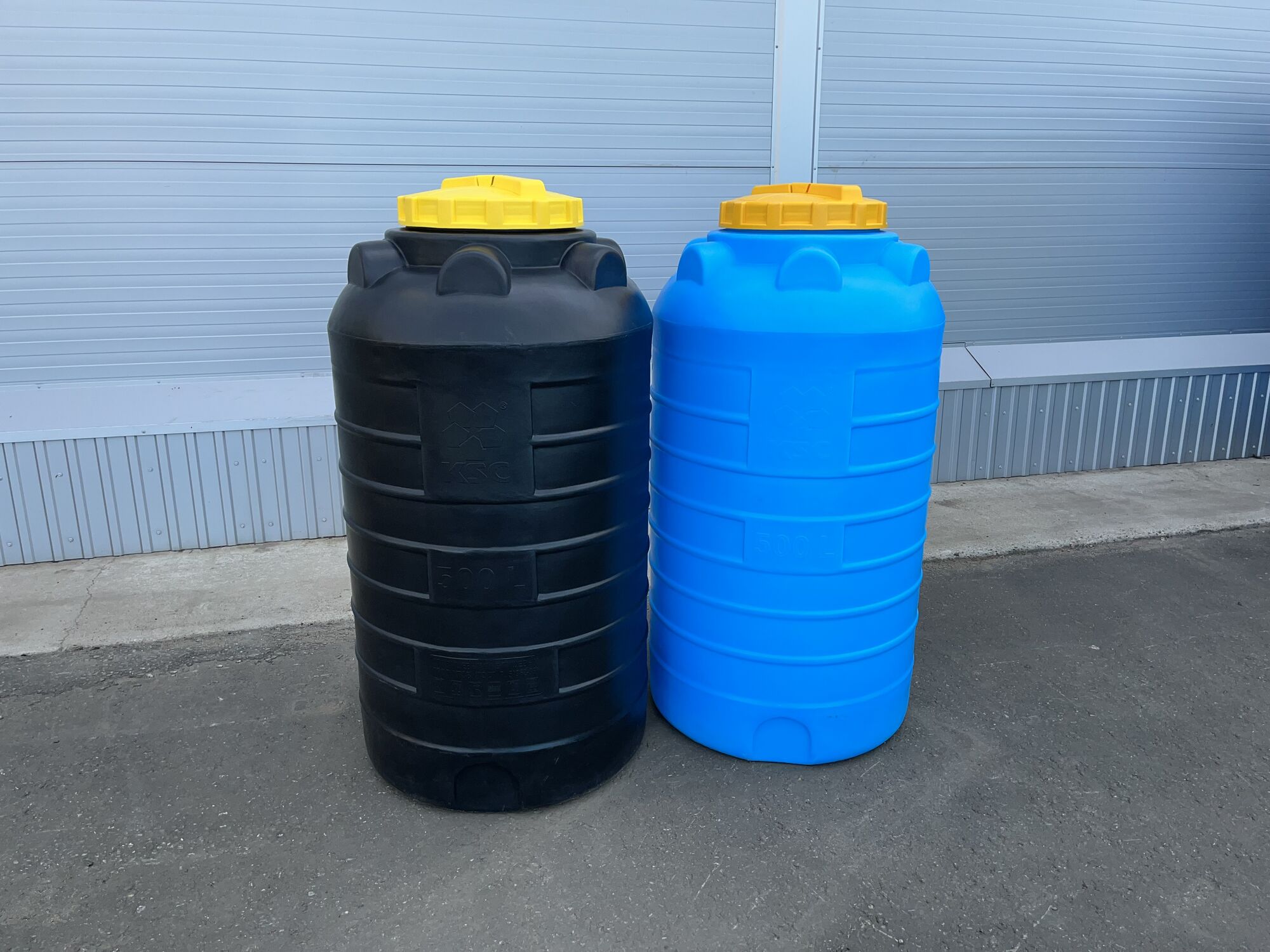 Накопительная пластиковая емкость для воды 500 литров для хранения