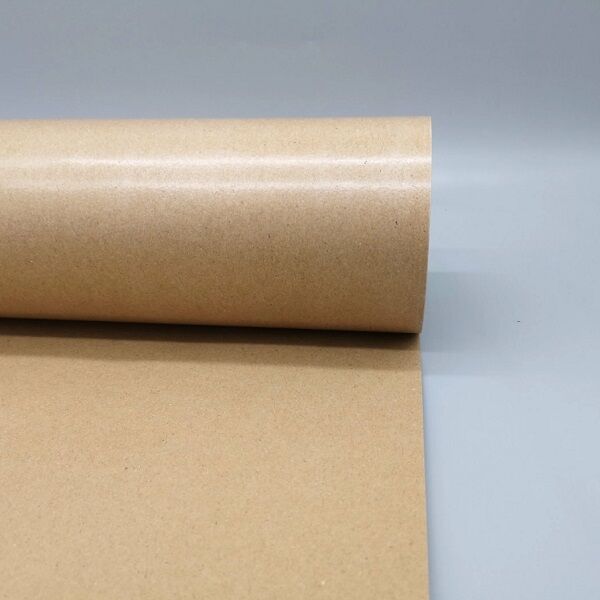 Бумага ламинированная крафт, плотный бумажный материал, который покрывают слоем полиэтилена