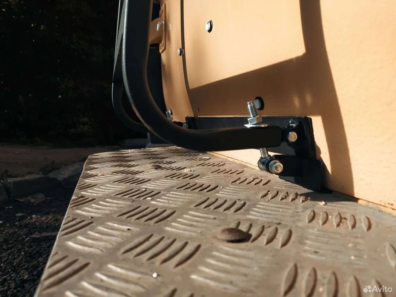 Купить Лестница PROFFIT (На заднюю дверь с установкой запаски)